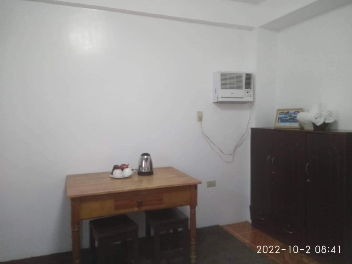 Alona'S Traditional Filipino Home Near 100 Islands Wharf 阿拉米诺斯 外观 照片