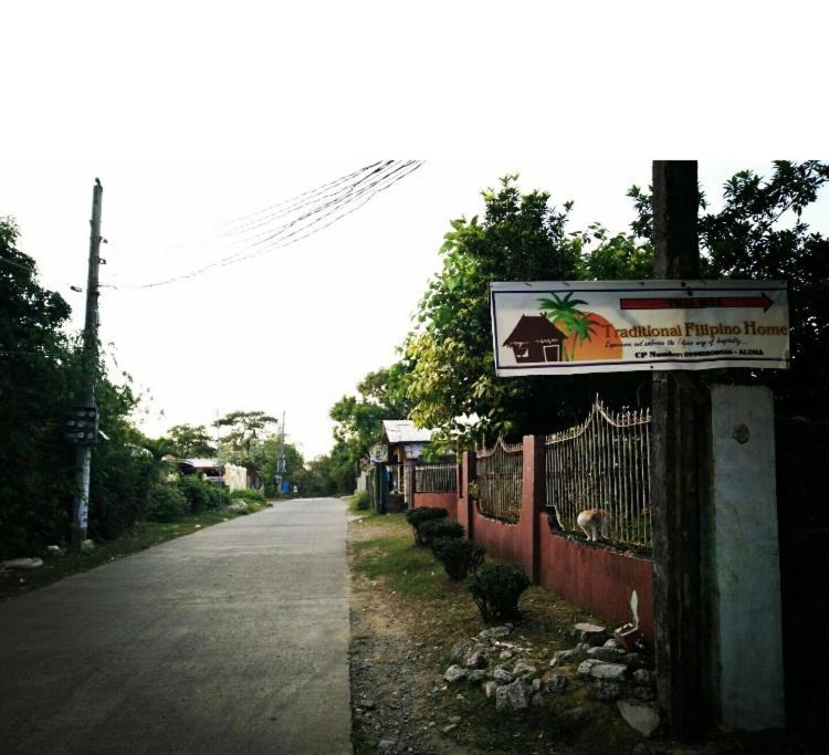Alona'S Traditional Filipino Home Near 100 Islands Wharf 阿拉米诺斯 外观 照片