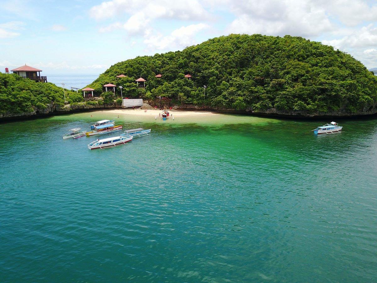 Alona'S Traditional Filipino Home Near 100 Islands Wharf 阿拉米诺斯 外观 照片